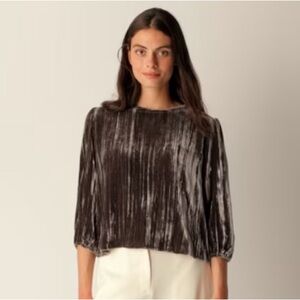 Eileen Fisher Crushed Velvet Round Neck Bubble‎ Sleeve Top